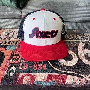 Sixers trucker snap back.